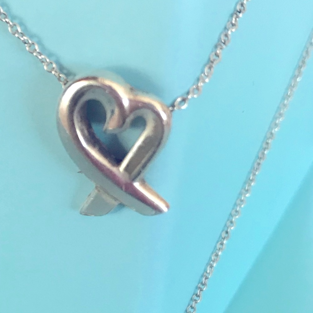 Tiffany&Co Rare Sweet Little Heart Necklace.
